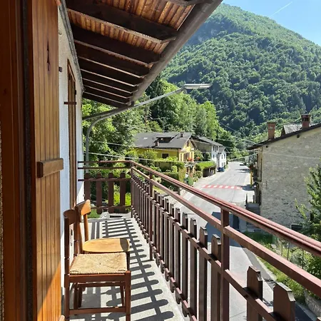 Val Maira - Alpine With A View Apartment Macra